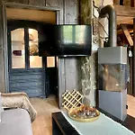 Dom wakacyjny Three Bedroom House With Jacuzzi In , Pets Allowed Bjorli