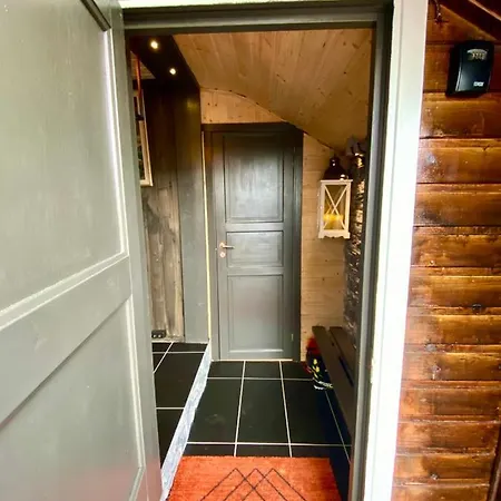 Hébergement de vacances Three Bedroom House With Jacuzzi In , Pets Allowed