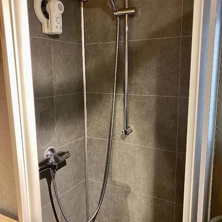 Three Bedroom House With Jacuzzi In , Pets Allowed Bjorli