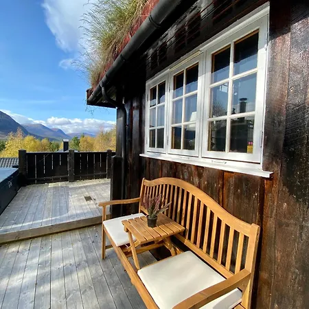 Hébergement de vacances Three Bedroom House With Jacuzzi In , Pets Allowed Bjorli