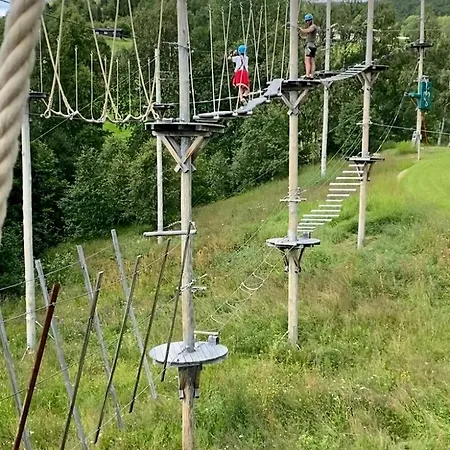 Three Bedroom House With Jacuzzi In , Pets Allowed *