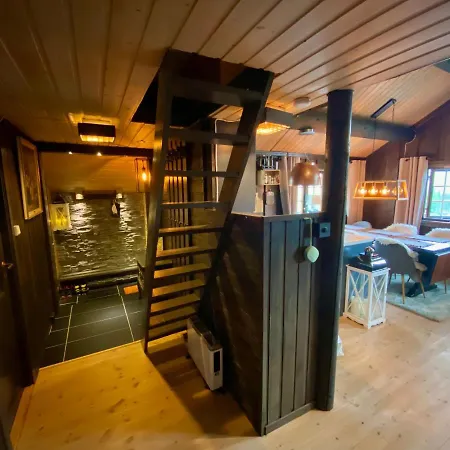 Three Bedroom House With Jacuzzi In , Pets Allowed Bjorli