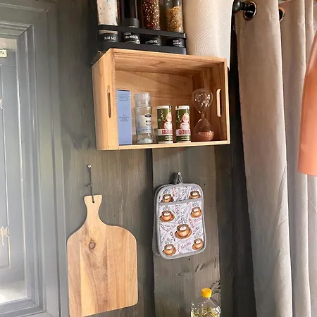 Three Bedroom House With Jacuzzi In , Pets Allowed Сasa de vacaciones Bjorli